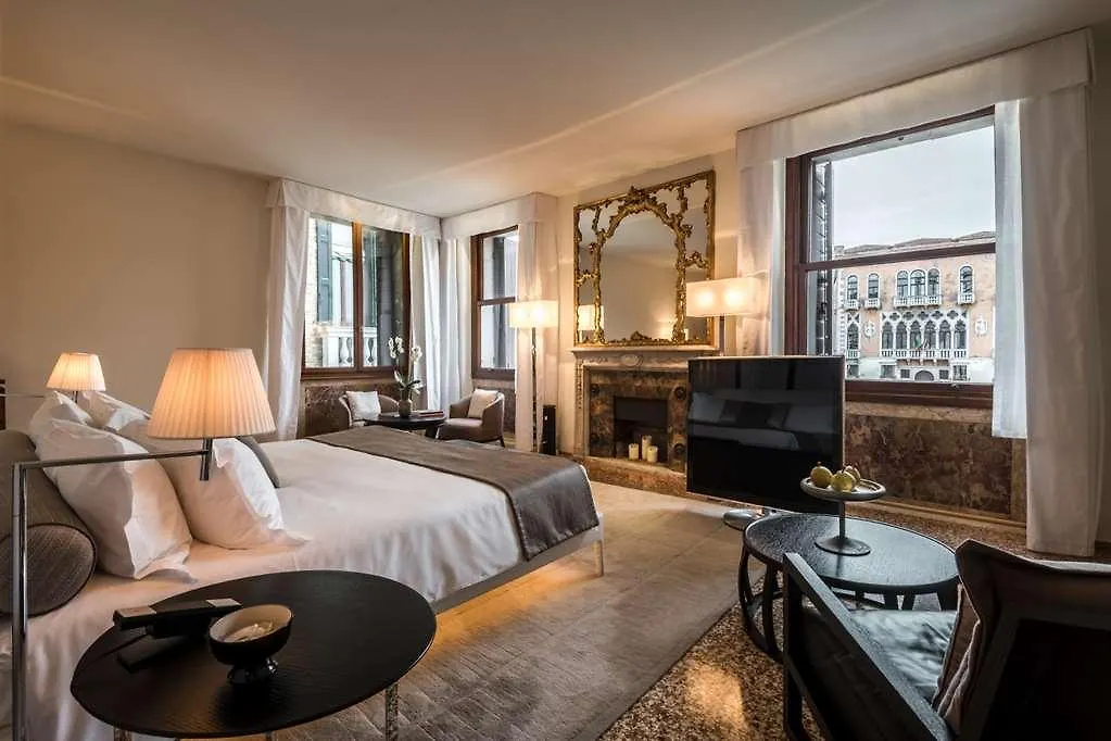 ***** Hotel Aman Venise Italie