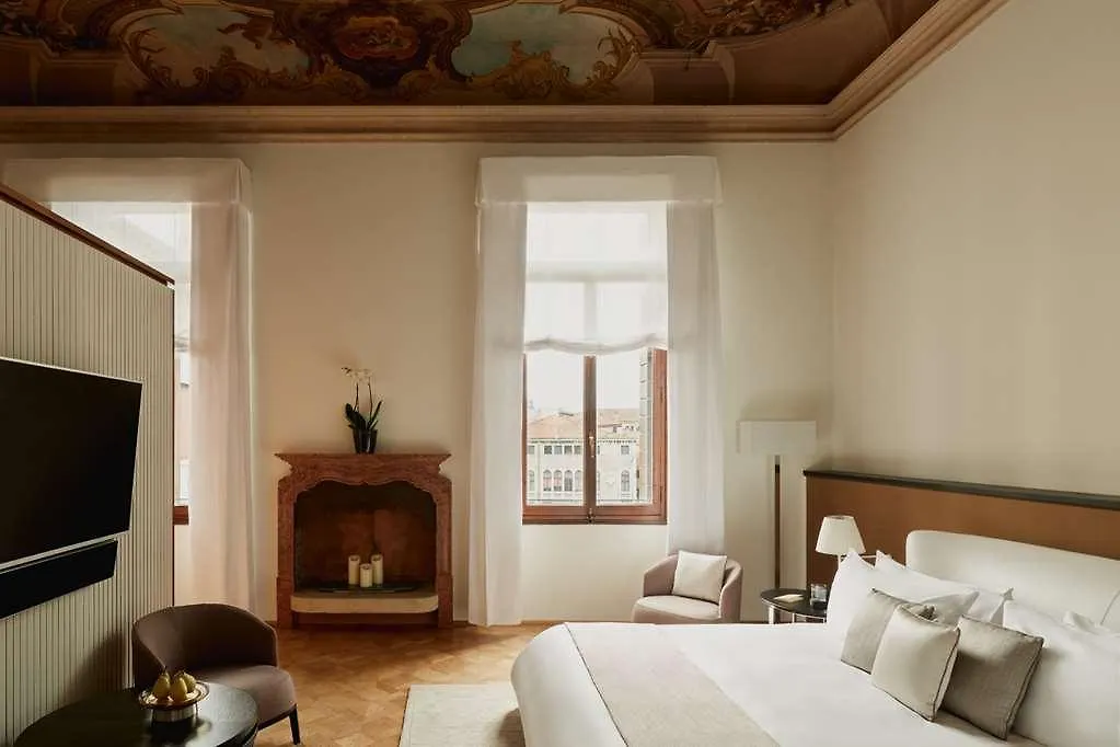 ***** Hotel Aman Venise Italie